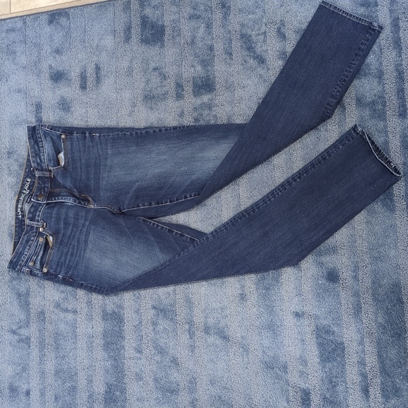 🌻2 Pair Bundle- American Eagle Denim - Picture 3 of 9